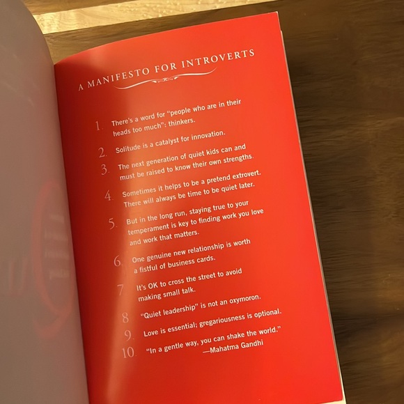 Quiet: The Power of Introverts in a World That Can’t Stop Talking - Picture 2 of 8